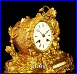 19ème, avec Mouvement à Fil, Chérubin Chasseur 19 cms, Pendule fonctionne, sonne