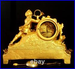 19ème, avec Mouvement à Fil, Chérubin Chasseur 19 cms, Pendule fonctionne, sonne