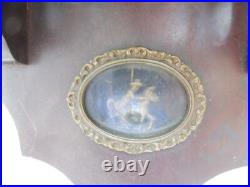 2 Belles Vieux Pendules, Horloges Murales, Avec Figurines, Hermle Et FHS