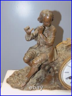 -ANCIENNE PENDULE A POSER MARBRE BLANC SUJET BRONZE XIXe jus de grenier D