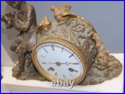 -ANCIENNE PENDULE A POSER MARBRE BLANC SUJET BRONZE XIXe jus de grenier D