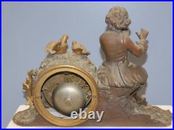 -ANCIENNE PENDULE A POSER MARBRE BLANC SUJET BRONZE XIXe jus de grenier D