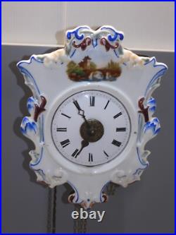 -ANCIENNE PENDULE FORET NOIRE PORCELAINE avec 2 SONNERIES COLLECTION HORLOGE D -ANCIENNE PENDULE FORET NOIRE PORCELAINE avec 2 SONNERIES COLLECTION HORLOGE D