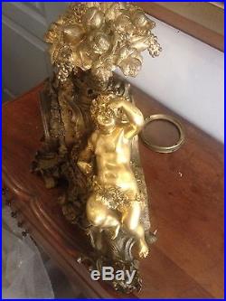 Ancien et exceptionnel corps de pendule en bronze aux amours vendangeurs