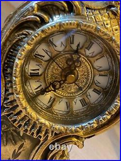 Ancienne Horloge Pendule En Regule A Restaurer