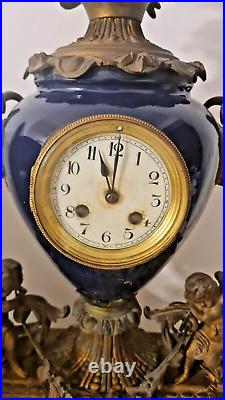 Ancienne Pendule Napoleon III Angelots Porcelaine Bleu