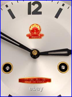 Ancienne Pendule chinoise-made in china en bois, vitre décorée 1986