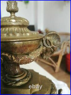 Ancienne Pendule en bronze 19 ème style louis XVI