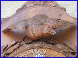 Ancienne horloge murale foret noire BRIENZ bois sculpté black forest nest bird