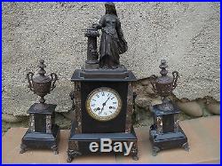 Ancienne horloge pendule Napoleon 3 et statuette regule french antique clock