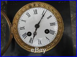 Ancienne horloge pendule Napoleon 3 et statuette regule french antique clock