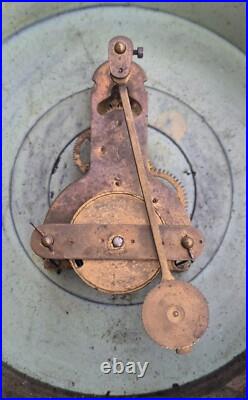 Ancienne horloge pendule publicitaire Chocolat Révillon en tôle lithographiée