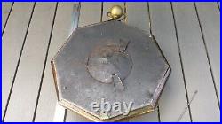 Ancienne pendule XIX ème cartel d'applique octogonal Charles X en métal peint
