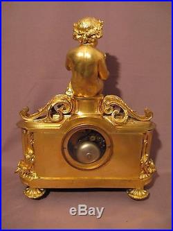Ancienne pendule en bronze doré et porcelaine style louis XVI époque XIX siècle