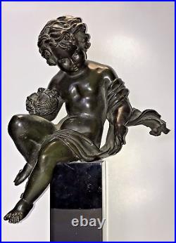 Angelot Putti AU NID oiseaux sculpture pediment Bronze pendule Kaminuhr Clock