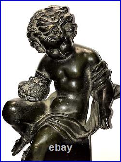 Angelot Putti AU NID oiseaux sculpture pediment Bronze pendule Kaminuhr Clock