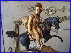 Belle Pendule En Bronze Epoque Empire Representant Napoleon A Cheval
