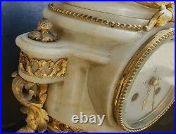 Belle Pendule Louis XVI Bronze Dore Colombes+carquois+marbre Blanc Xixeme 43cm