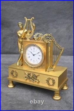 Boîte à musique Reuge horloge de table à quartz dorée fabrication romaine