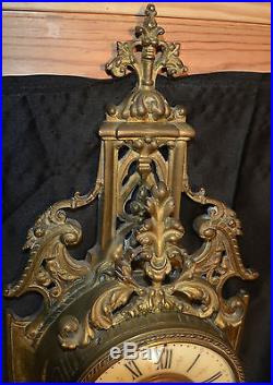 Cartel d'applique en bronze style Louis XVI. XIX ème