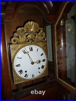 Comtoise empire, Horloge de parquet à colonnes détachées, en noyer mouluré, XIX