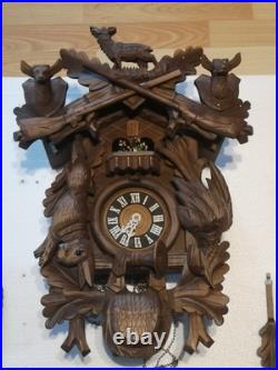 Coucou ancien foret noire 3 Poids Automate Danseurs Coucou ancien foret noire 3 Poids Automate Danseurs