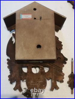 Coucou ancien foret noire 3 Poids Automate Danseurs Coucou ancien foret noire 3 Poids Automate Danseurs