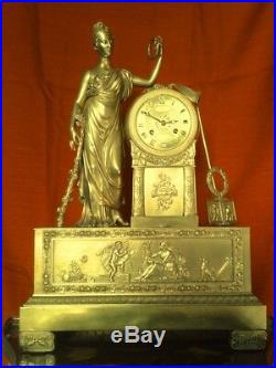 Enorme horloge cartel pendule empire restauration de collection en bronze
