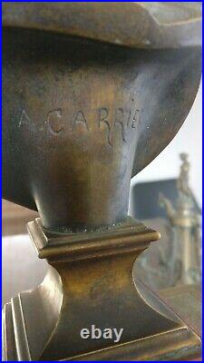 Garniture de cheminée bronze Albert Ernest Carrier Belleuse (1824-1887). Pendule