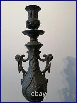 Garniture de cheminée en régule et marbre pendule. Signé P. Guillermin