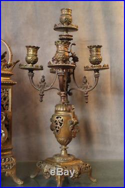 Garniture de cheminée pendule paire de candélabres bronze 19e style Louis 14