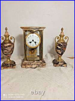 Garniture pendule cage et cassolettes marbre, bronze dore fonctionne sonne