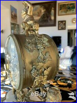 Grande Pendule En Bronze Dore D'epoque Napoleon III A Restaurer