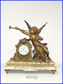 Grande pendule / horloge ancienne signée MOREAU François. Ange angelot putti