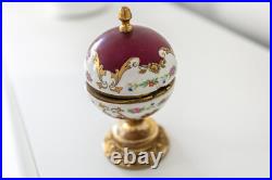 Horloge ACF Vintage de table oeuf porcelaine Horloge ACF Vintage de table oeuf porcelaine