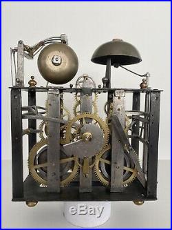 Horloge Comtoise Spéciale 4 Cloches Uhr Comtoise Speziell 4 Glocken