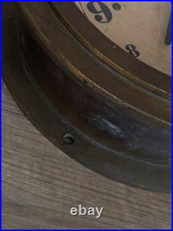 Horloge De Navire Ancienne A Restaurer