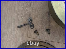 Horloge De Navire Ancienne A Restaurer