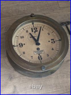 Horloge De Navire Ancienne A Restaurer