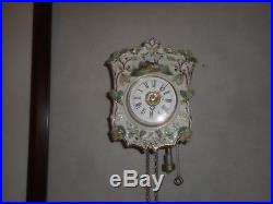Horloge Foret Noire Facade Porcelaine Sonnerie Cloche Et Gong