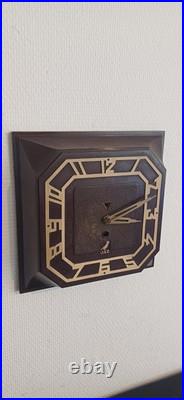 Horloge Jaz Bakélite Rouge Année 30-40