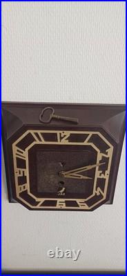 Horloge Jaz Bakélite Rouge Année 30-40