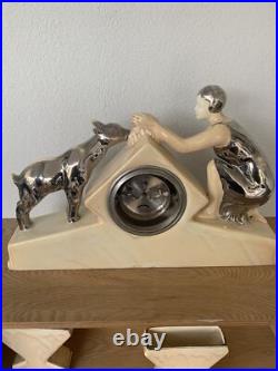 Horloge Odyv Années 30 Art Déco Porcelaine Avec Sa Garniture De 2 Vases France Horloge Odyv Années 30 Art Déco Porcelaine Avec Sa Garniture De 2 Vases France