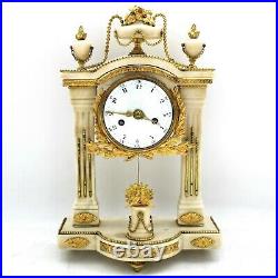 Horloge Pendule Portique d'époque Louis XVI en Bronze doré et marbre -du 18ème