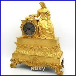 Horloge Pendule d'époque Charles X en Bronze doré du 19ème siècle