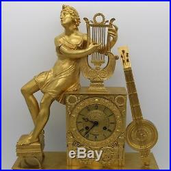 Horloge Pendule d'époque Empire en Bronze dorè du 19ème siècle