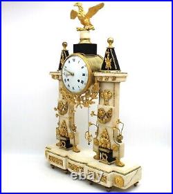 Horloge Pendule époque Révolutionnaire (H. 62) en bronze doré et marbre 18ème