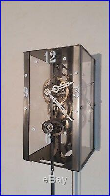 Horloge avec mouvement de comtoise apparent, type squelette, pendule, clock