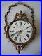 Horloge-boulangere-JAPY-de-1893-pendule-suspendue-en-bronze-et-verre-de-53-cm-01-qdd