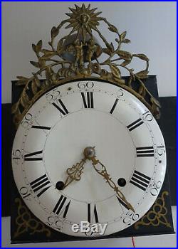 Horloge comtoise fin XVIII au coq, échappement inversé, état de marche